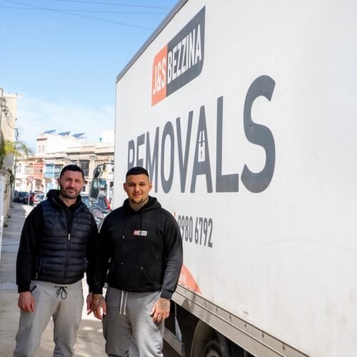 JSBezzina 2 team members