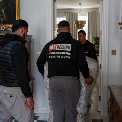 JSBezzina Removals & lifting on the job 2