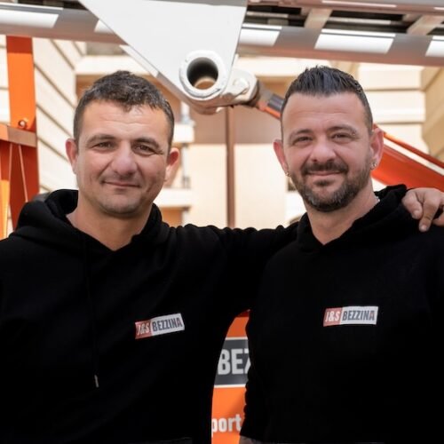 JSBezzina Removals & lifting the brothers Jonathan & Shawn