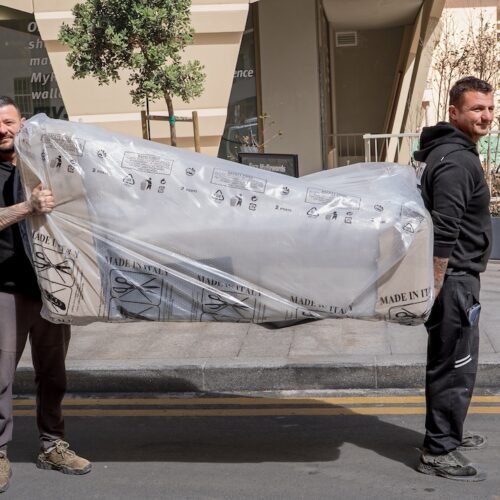 JSBezzina Shawn & Jonathan Lifting Sofa