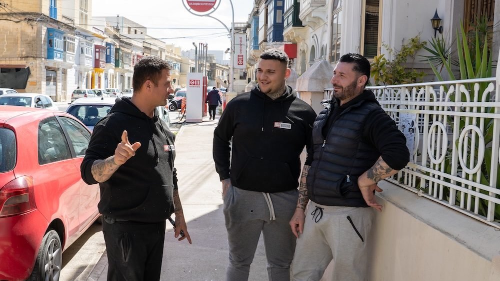 JSBezzina Jonathan & Team